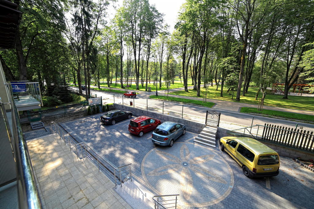 Parkowy Dworek Rabka Cameră foto